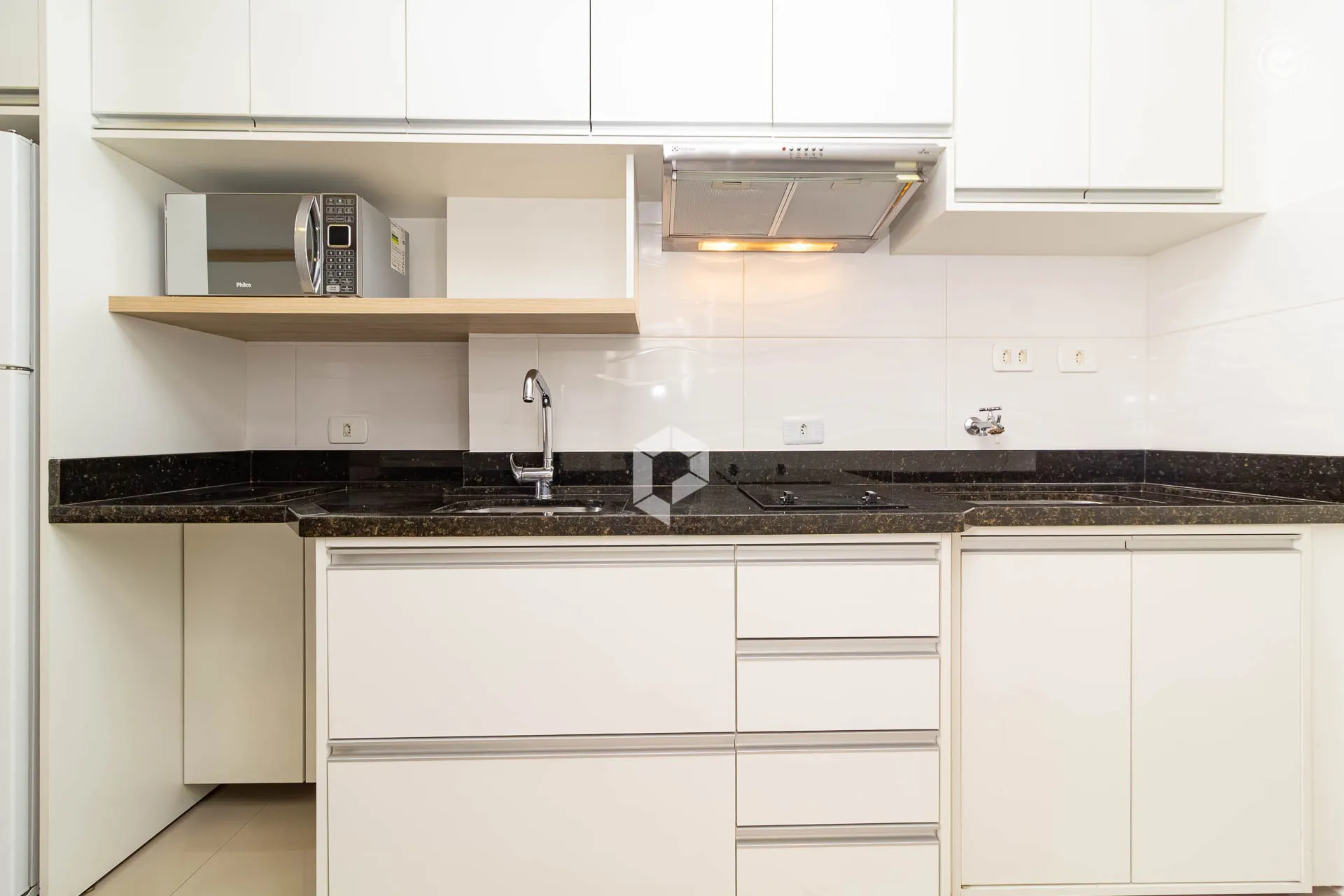 Мебльована квартира-1 спальня з відкритою кухнею — photo 10