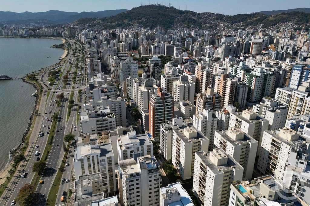 Apartamento de 3 quartos com 97 m² e vaga coberta — photo 2