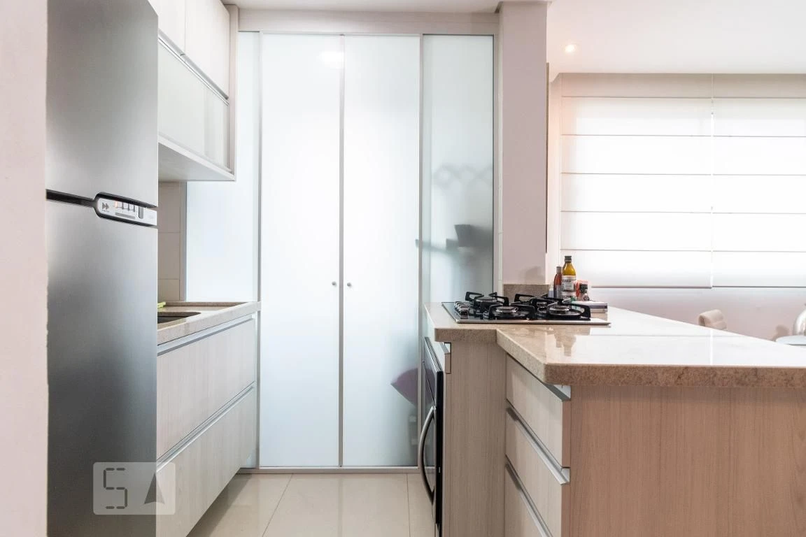 One-bedroom apartment with a washing machine in Curitiba — photo 6