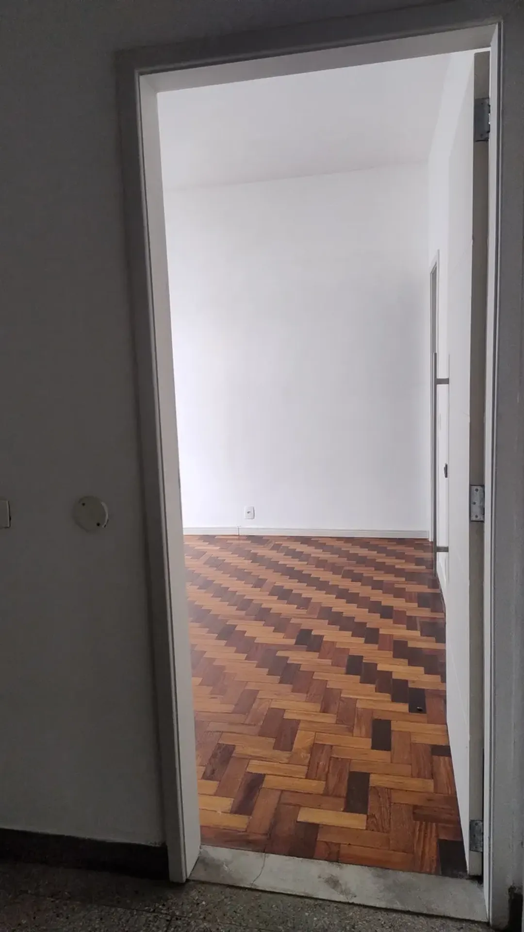 House with 7 bedrooms and 5 bathrooms with balcony BBQ