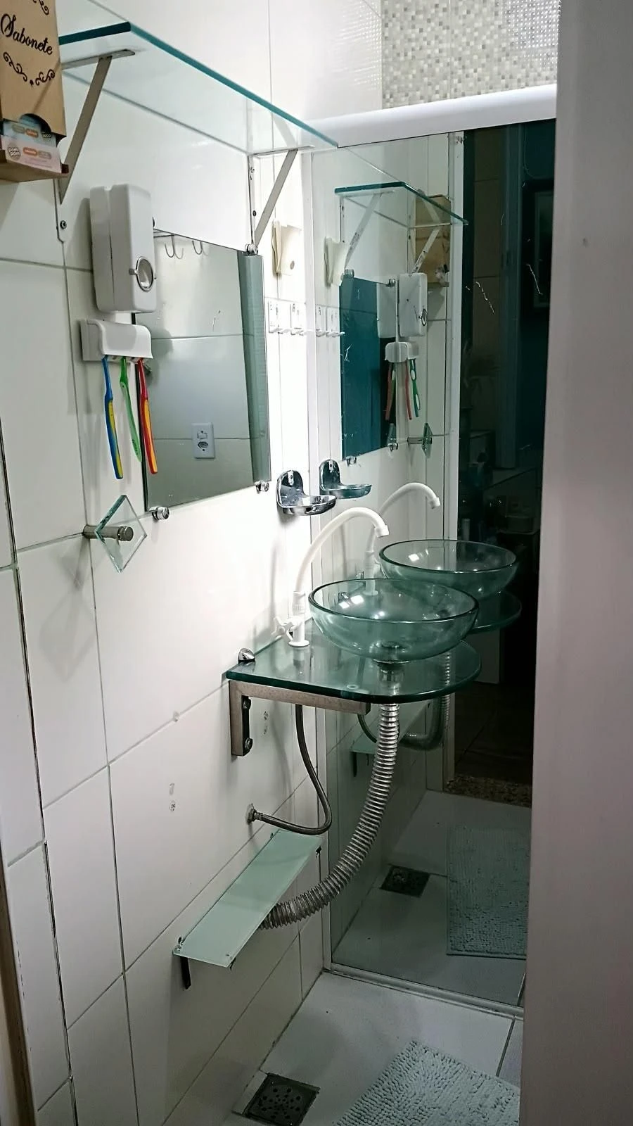 Furnished 3-bedroom house with 4 bathrooms, no parking — photo 49