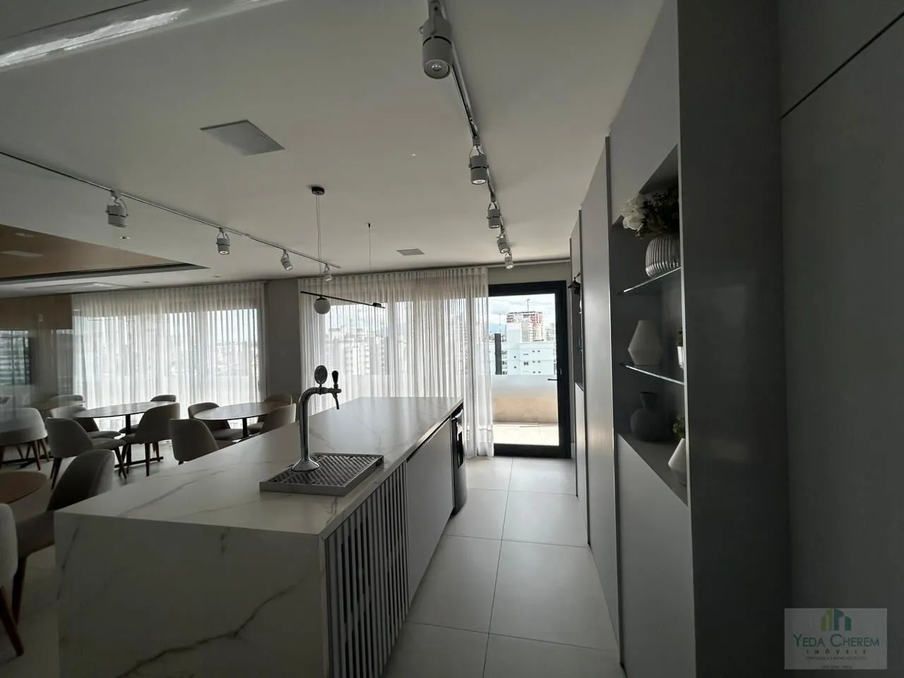 40 m² furnished apartment with 1 bedroom on the 12th floor — photo 3