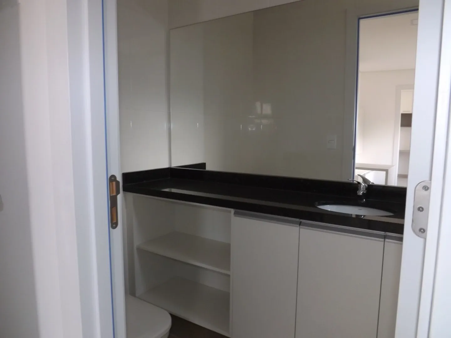 1 quarto e varanda envidraçada: apartamento de 35 m² — photo 6