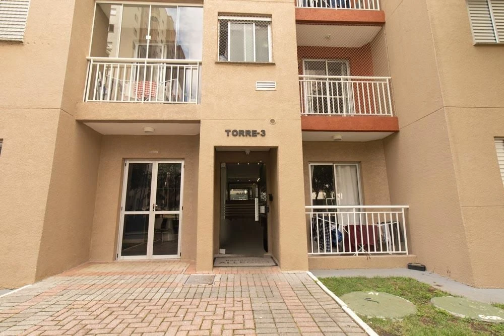 2-bedroom apartment in a building with a gym — photo 54