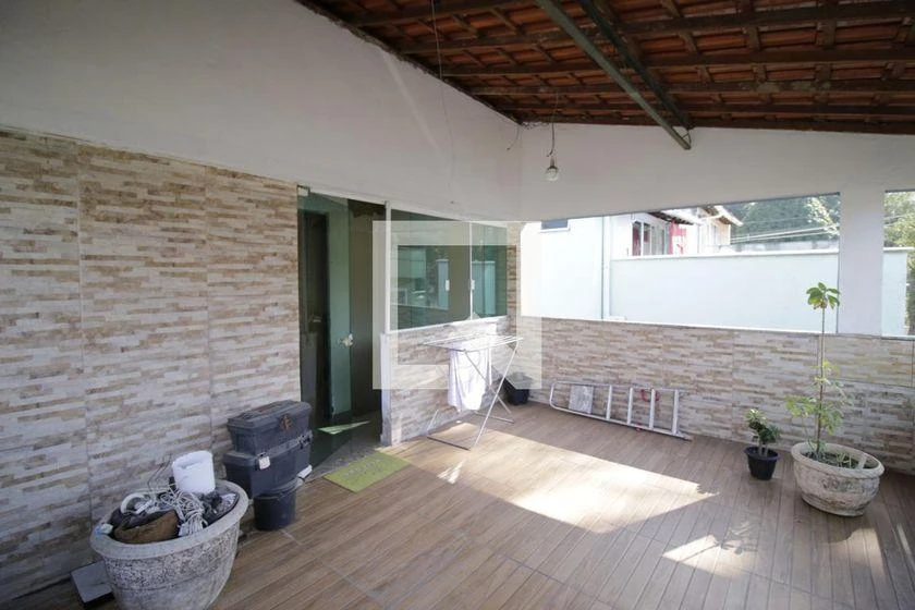 Будинок в оренду з 3 спальнями та 270 м² — photo 30