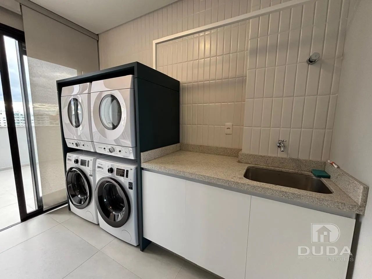 Furnished 1-bedroom apartment with 87 m² — photo 6