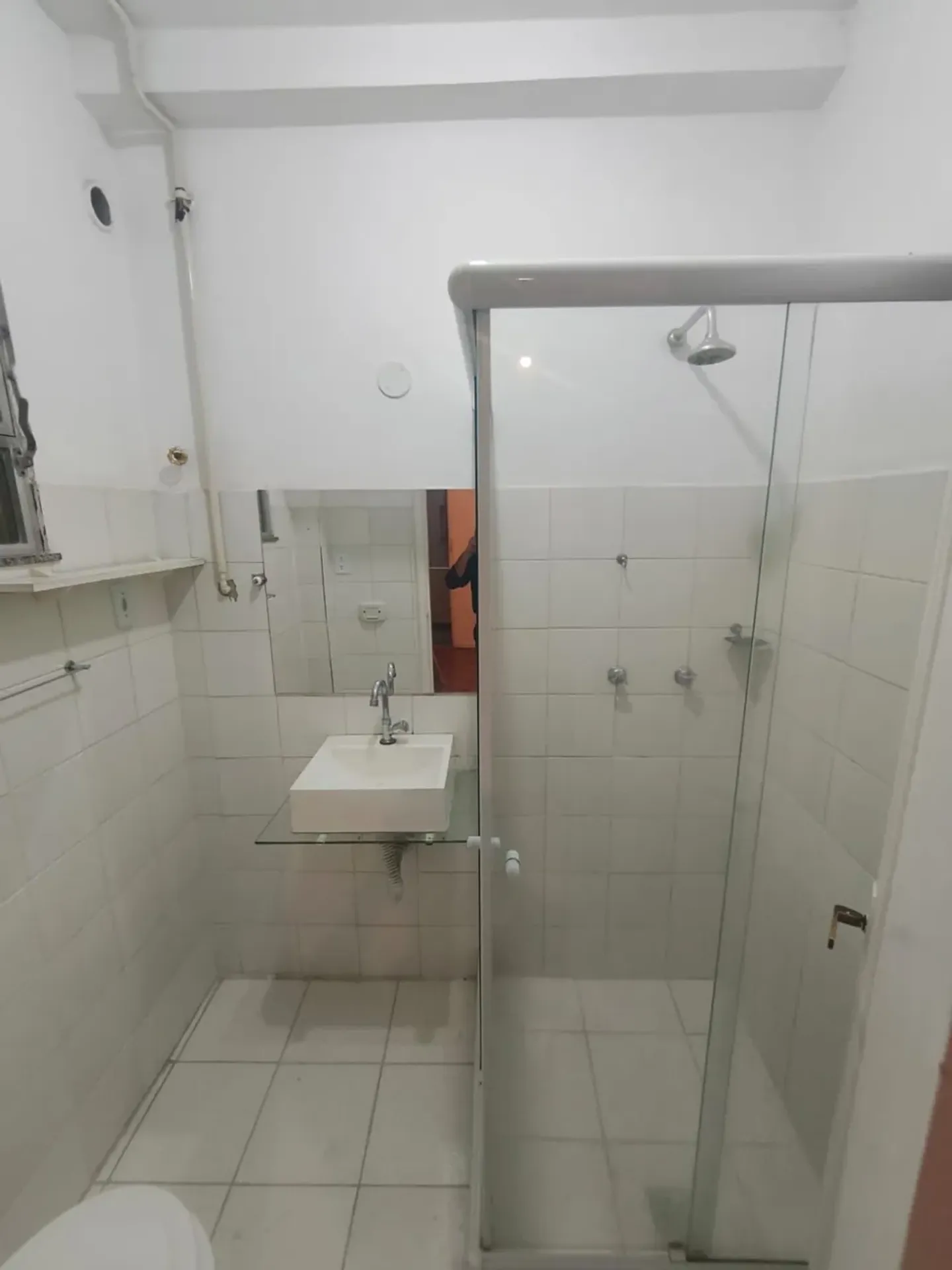 Деревянный пол или ламинат и 1 спальня: квартира 35 м² — photo 5