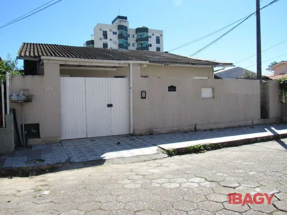 26 m² studio with 1 bedroom and no parking — photo 5