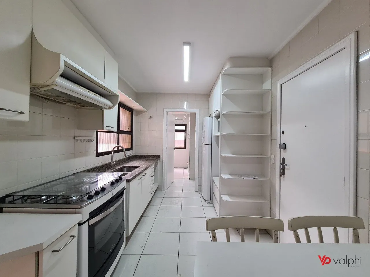 Квартира з 3 спальнями, 4 ванними та 2 паркомісцями — photo 13
