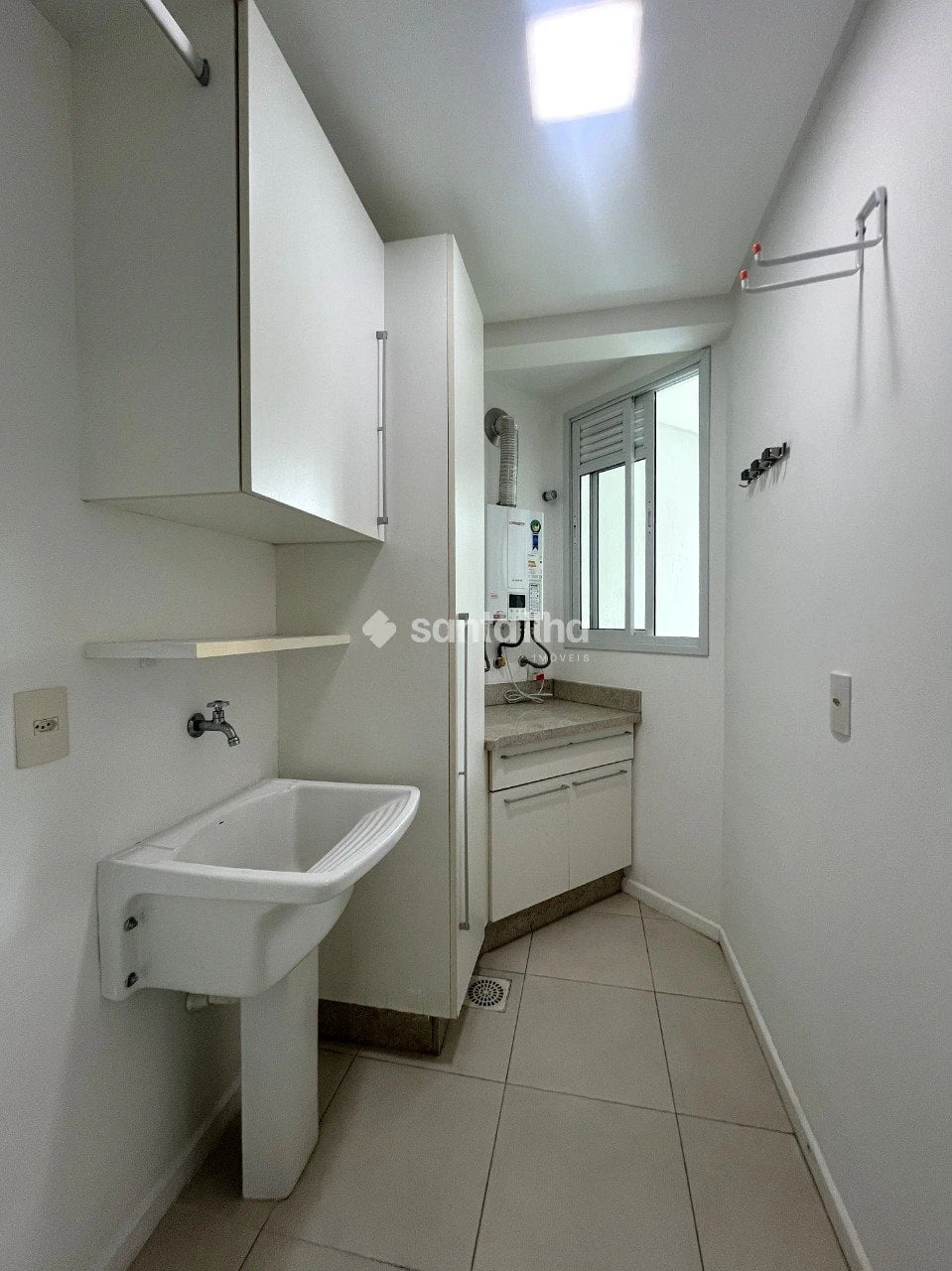 Квартира с 2 спальнями и застеклённым балконом — photo 22