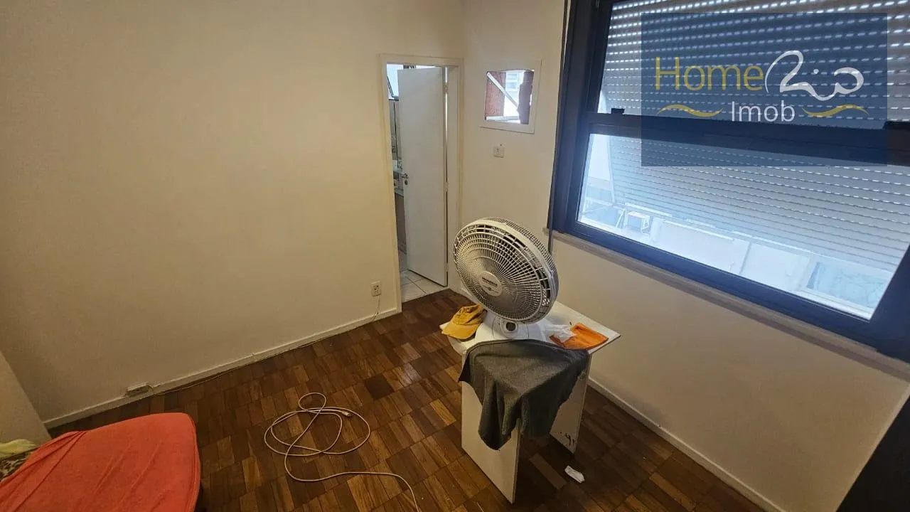 Furnished apartment, 155 m², with floor-to-ceiling windows — photo 14