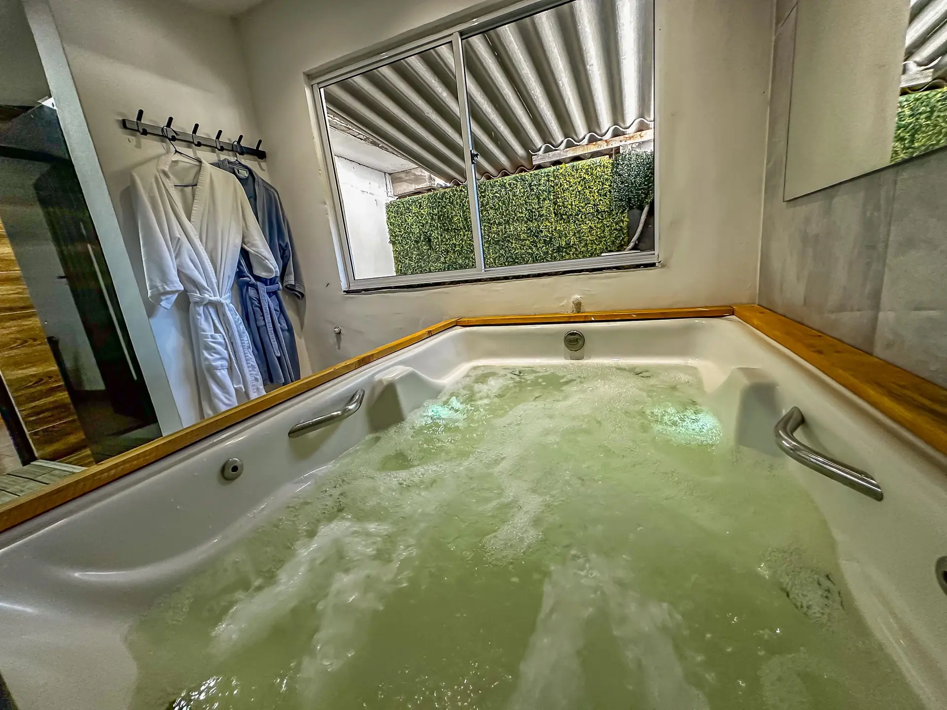 Casa mobiliada de 2 quartos com jacuzzi — photo 12