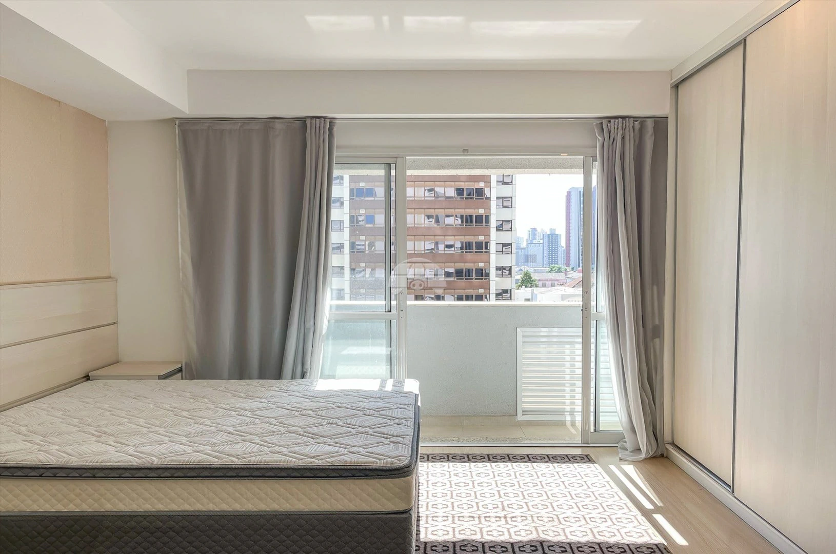 Студия 33 м² с кухней открытой планировки и 1 ванной — photo 9