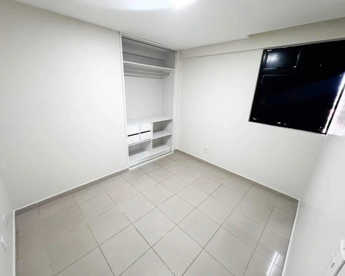 3-bedroom apartment with a water view — photo 10