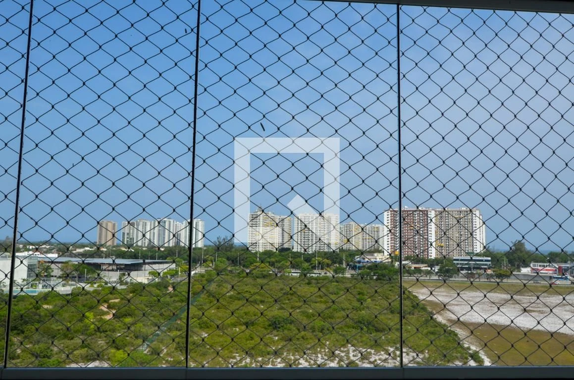 Квартира 80 м² із заскленим балконом та робочим місцем — photo 20