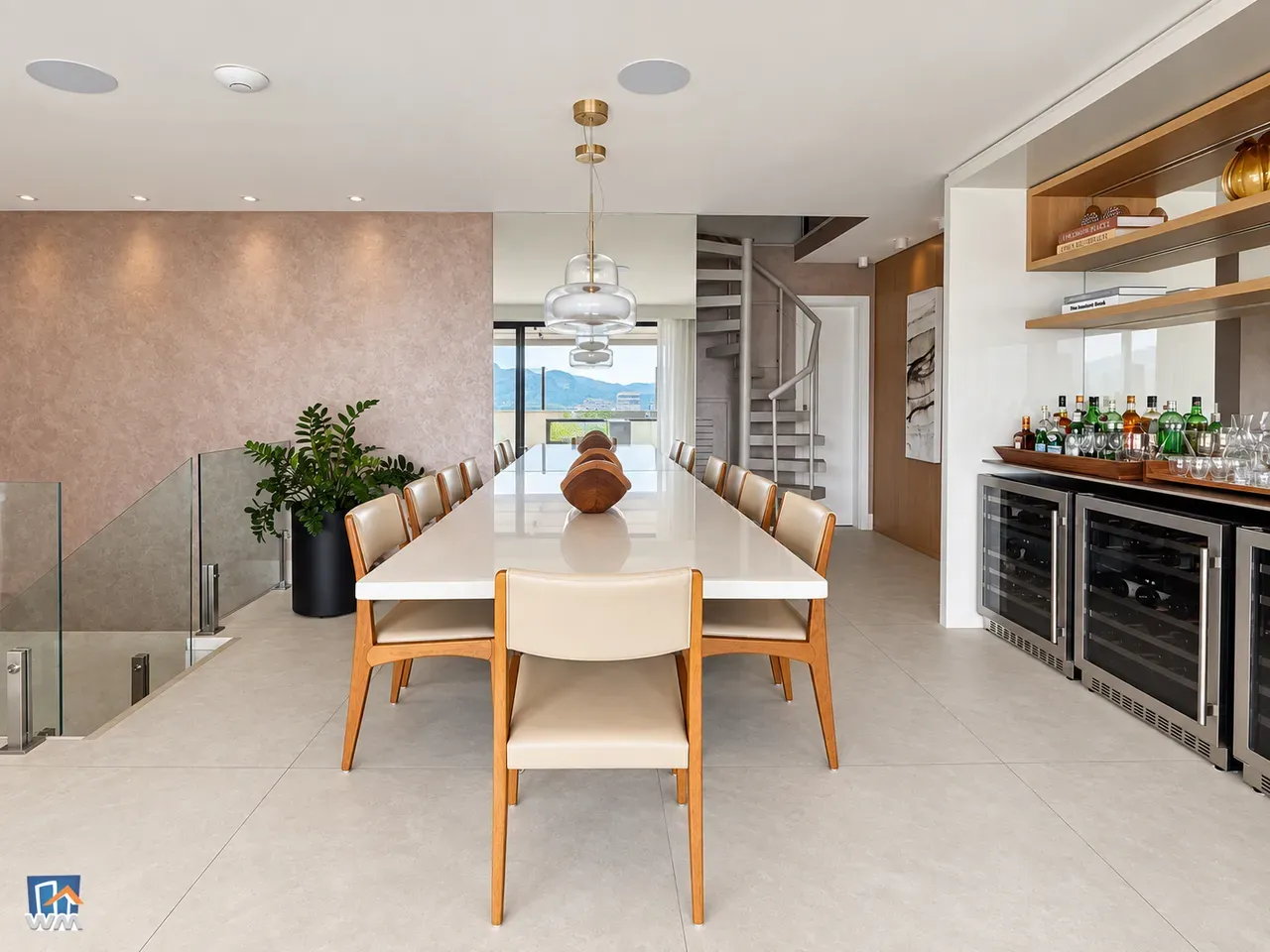 Apartment on the 30th floor with a dishwasher — photo 33