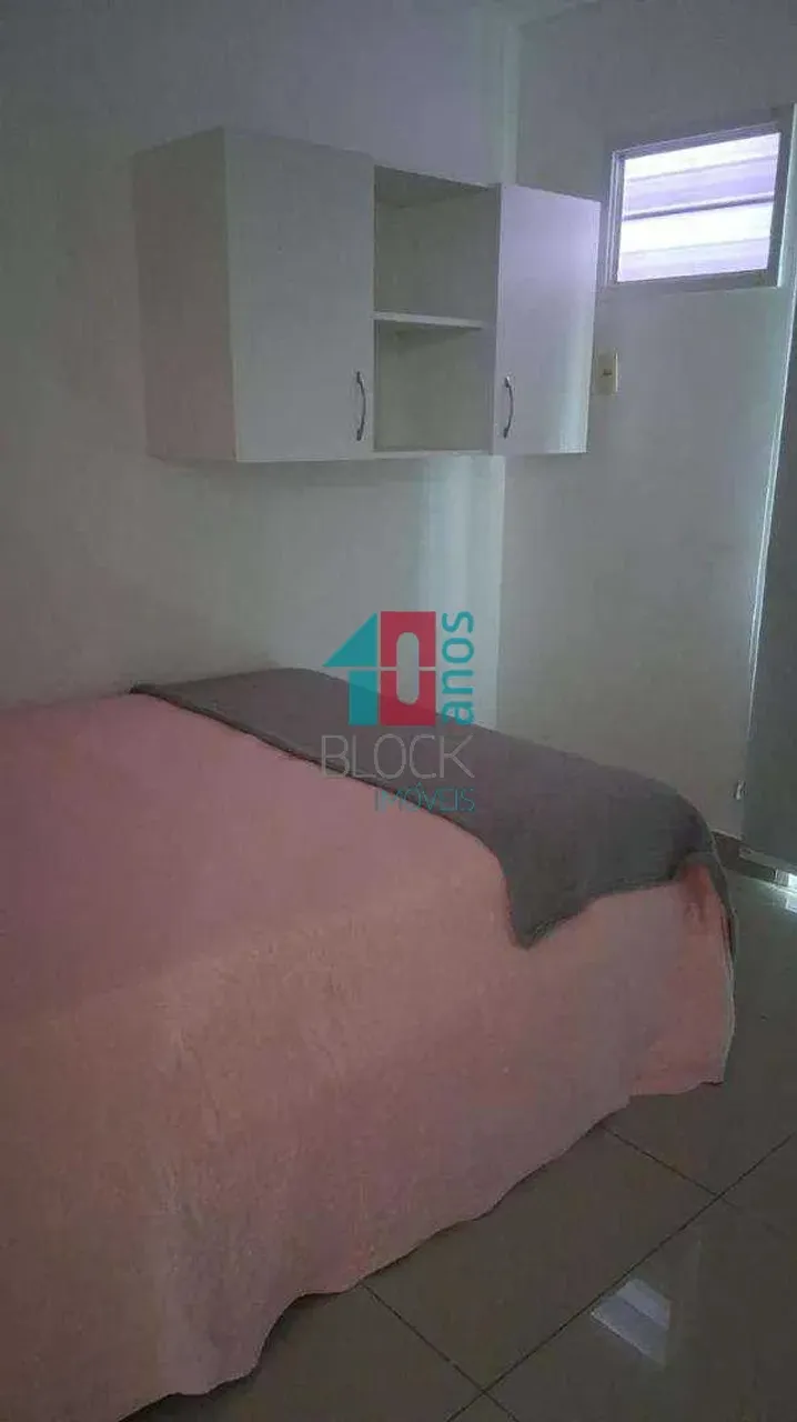 Apartamento mobiliado com 4 quartos e 2 banheiros — photo 4