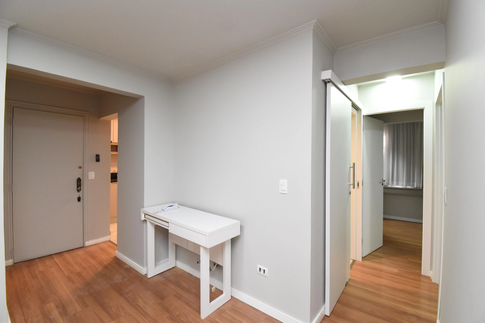 Apartamento de 2 quartos em condomínio com academia — photo 13