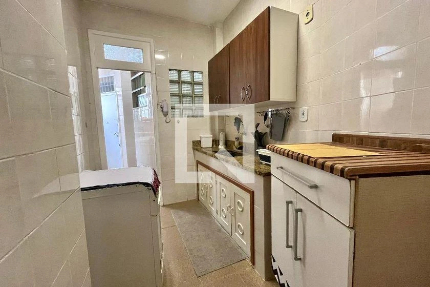 Apartamento mobiliado com 3 quartos e 90 m² — photo 33