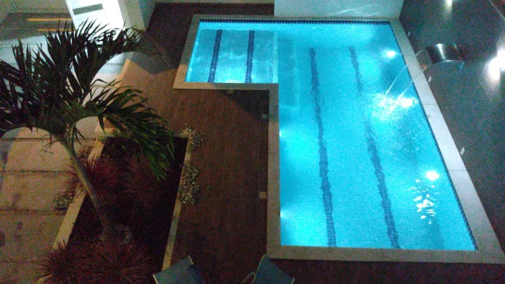 Furnished house with 4 suites and 5 bathrooms, 434 m² — photo 3