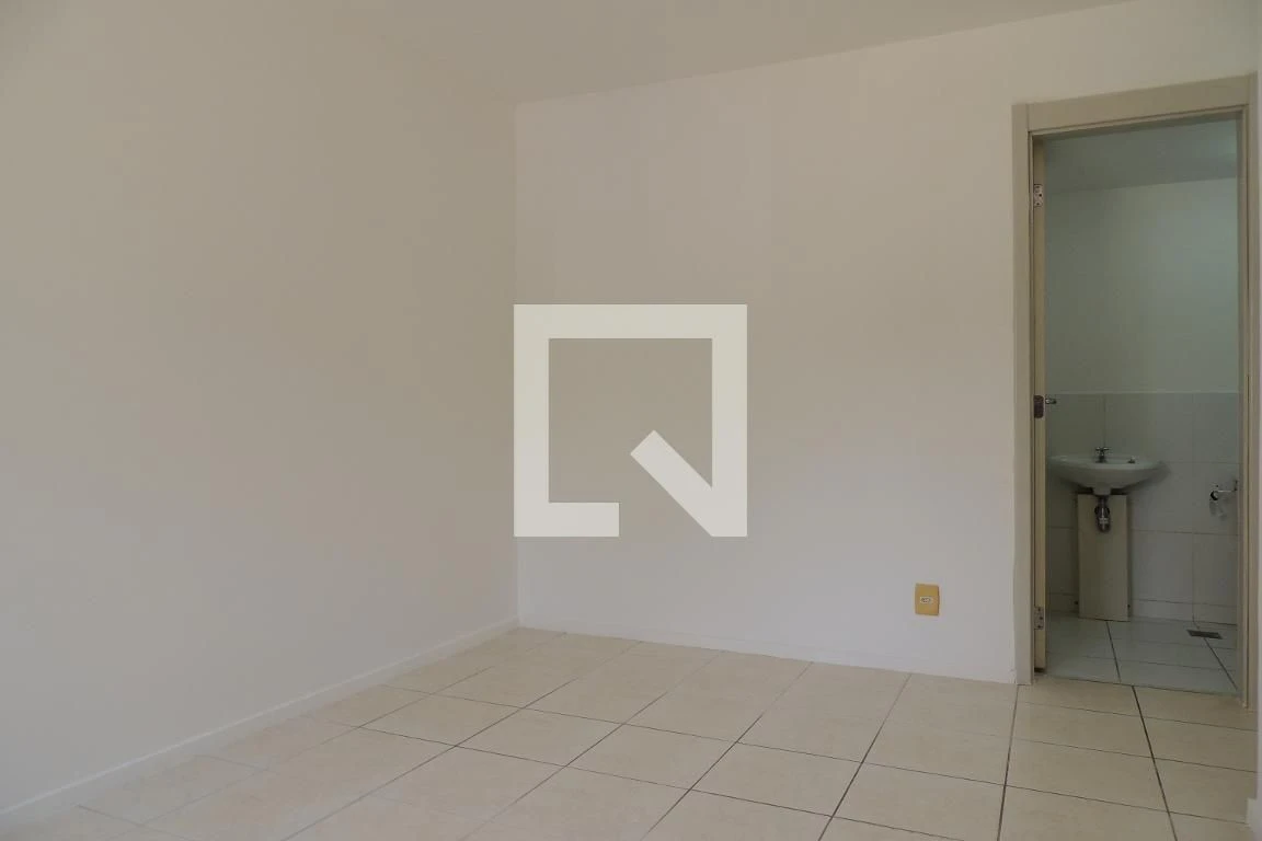 Unfurnished apartment with 3 bedrooms and open kitchen — photo 65