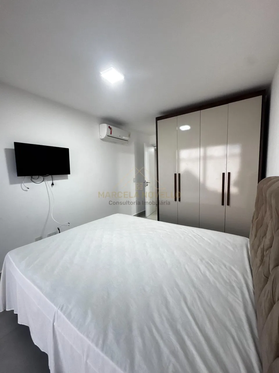 Casa de 5 quartos com cozinha americana e 3 banheiros — photo 4