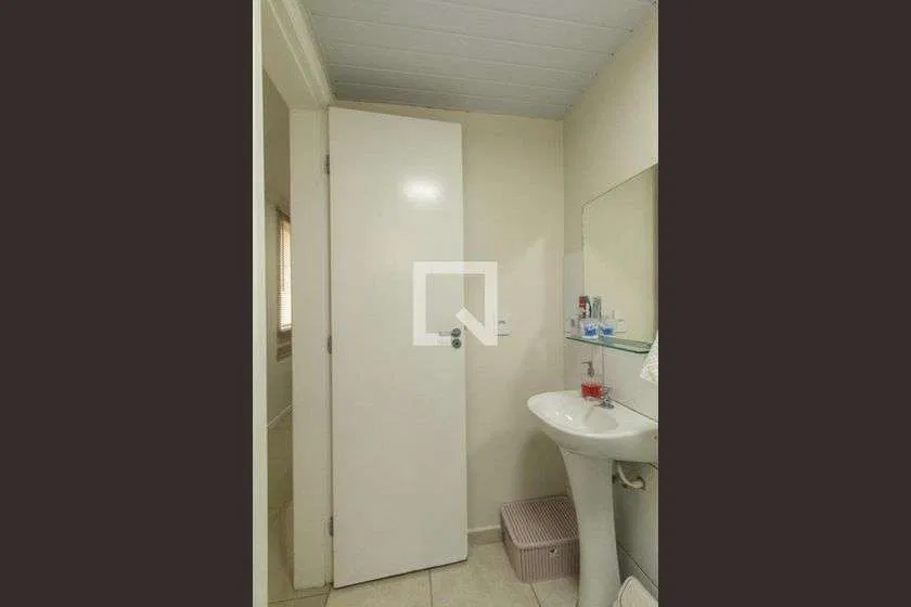 Furnished apartment, 45 m², with a home office — photo 6