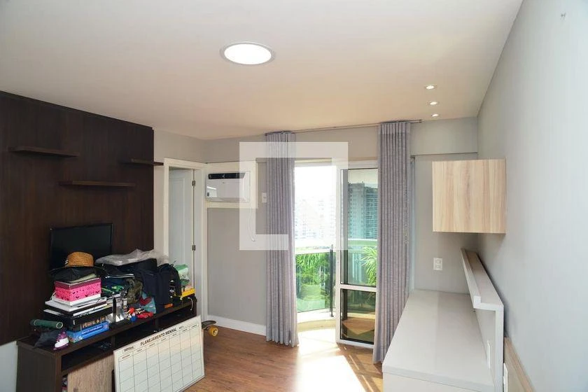 4-bedroom apartment with 250 m² and 3 en-suite baths — photo 22