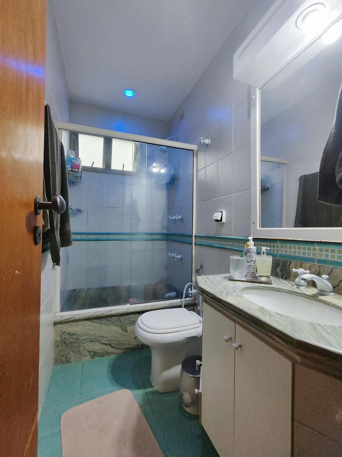 Apartamento amueblado de 5 dormitorios y jardín privado — photo 50