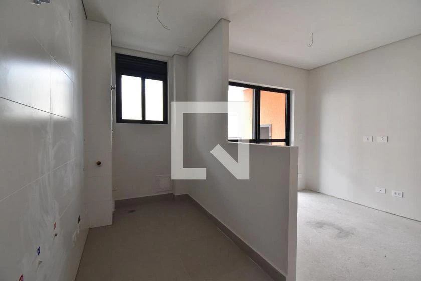 3-bedroom apartment in a building with a gym — photo 2