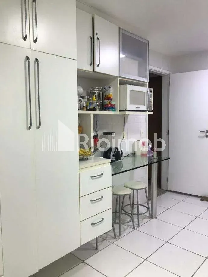 3-bedroom apartment with a washing machine in Rio de Janeiro — photo 2
