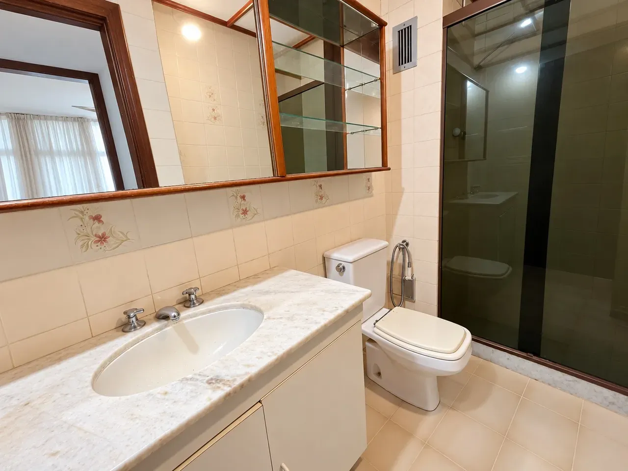 Furnished apartment, 69 m², with a washing machine — photo 13