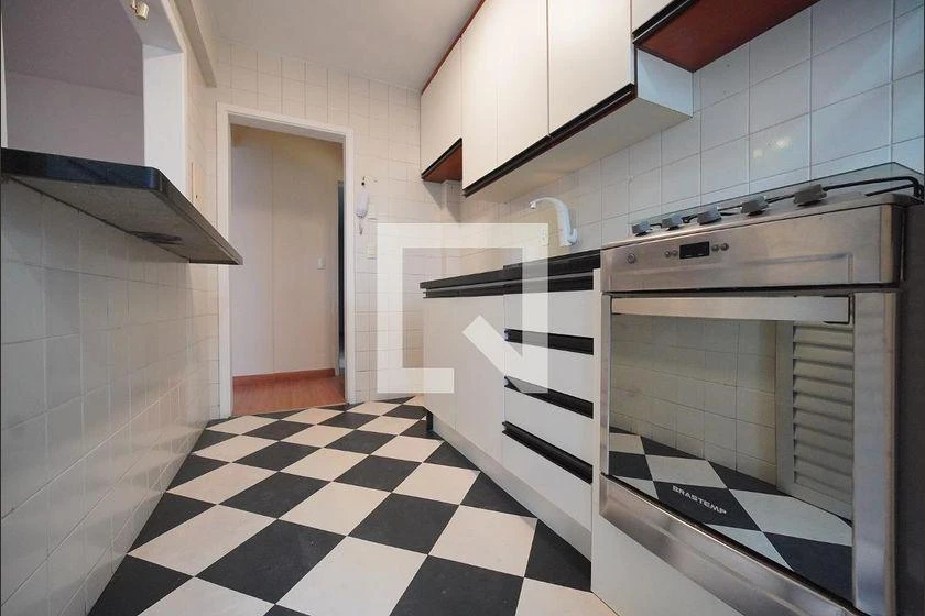 Wood or laminate floors in a one-bedroom apartment, 48 m² — photo 10