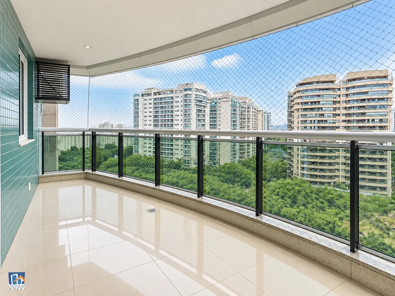 Park view in a 3-bedroom apartment, 120 m² — photo 10