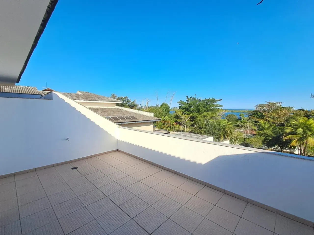 House for rent with 1,500 m², 4 bedrooms and 5 baths — photo 20