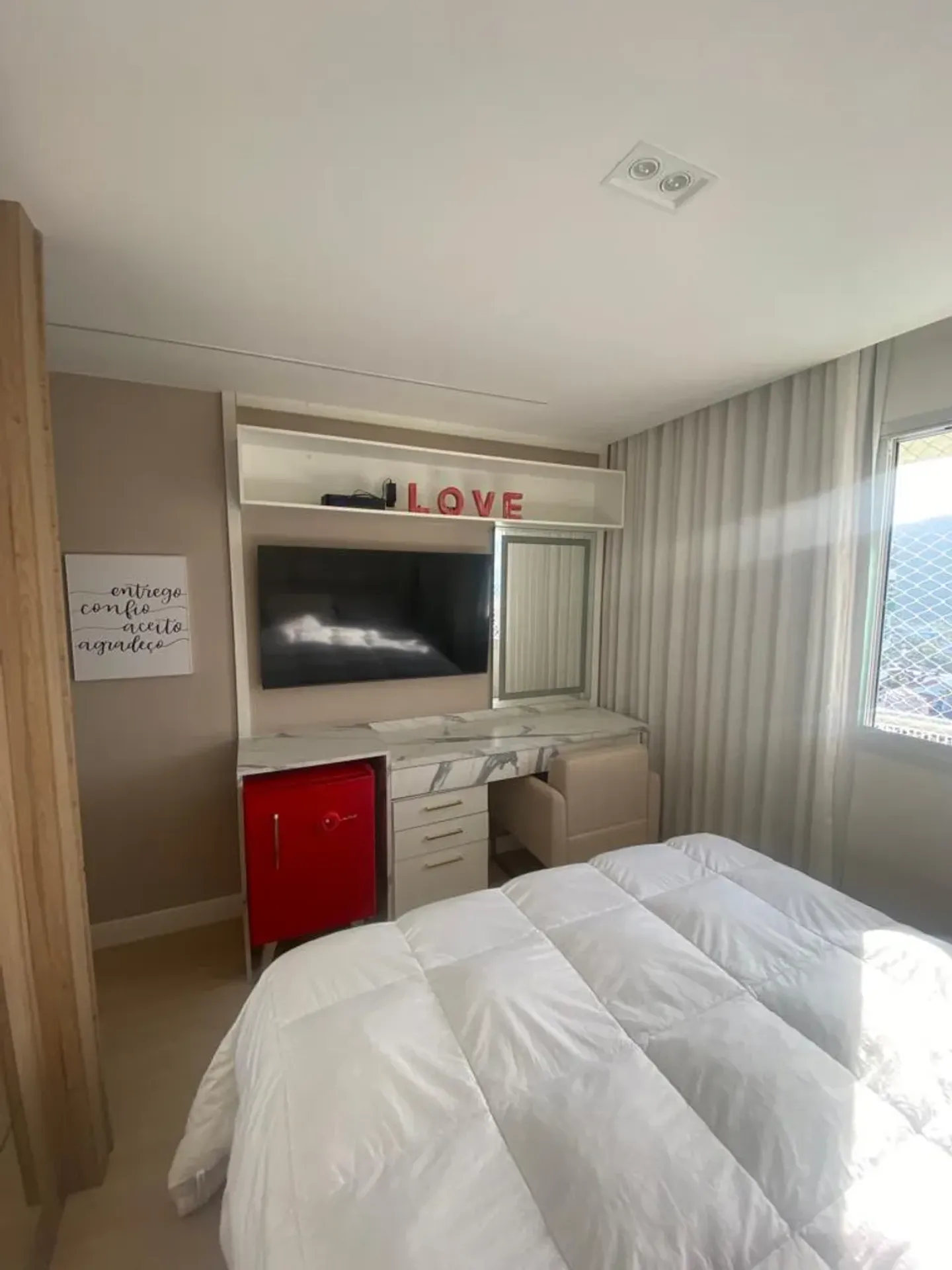 Furnished apartment, 125 m², with a walk-in closet — photo 22