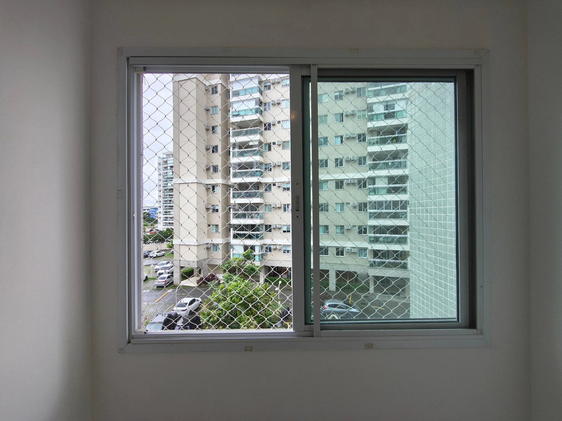 3-bedroom apartment in a building with a sauna — photo 3