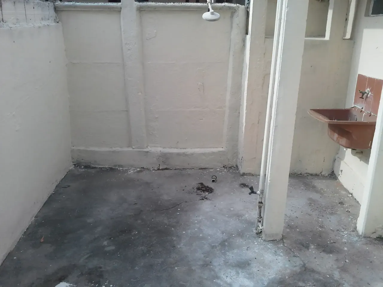 1-bedroom house with 1 bathroom and no parking spot — photo 17