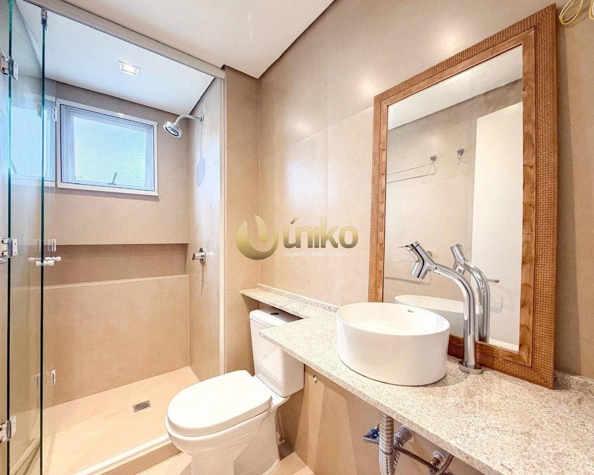 3-bedroom apartment with a washing machine in Curitiba — photo 5