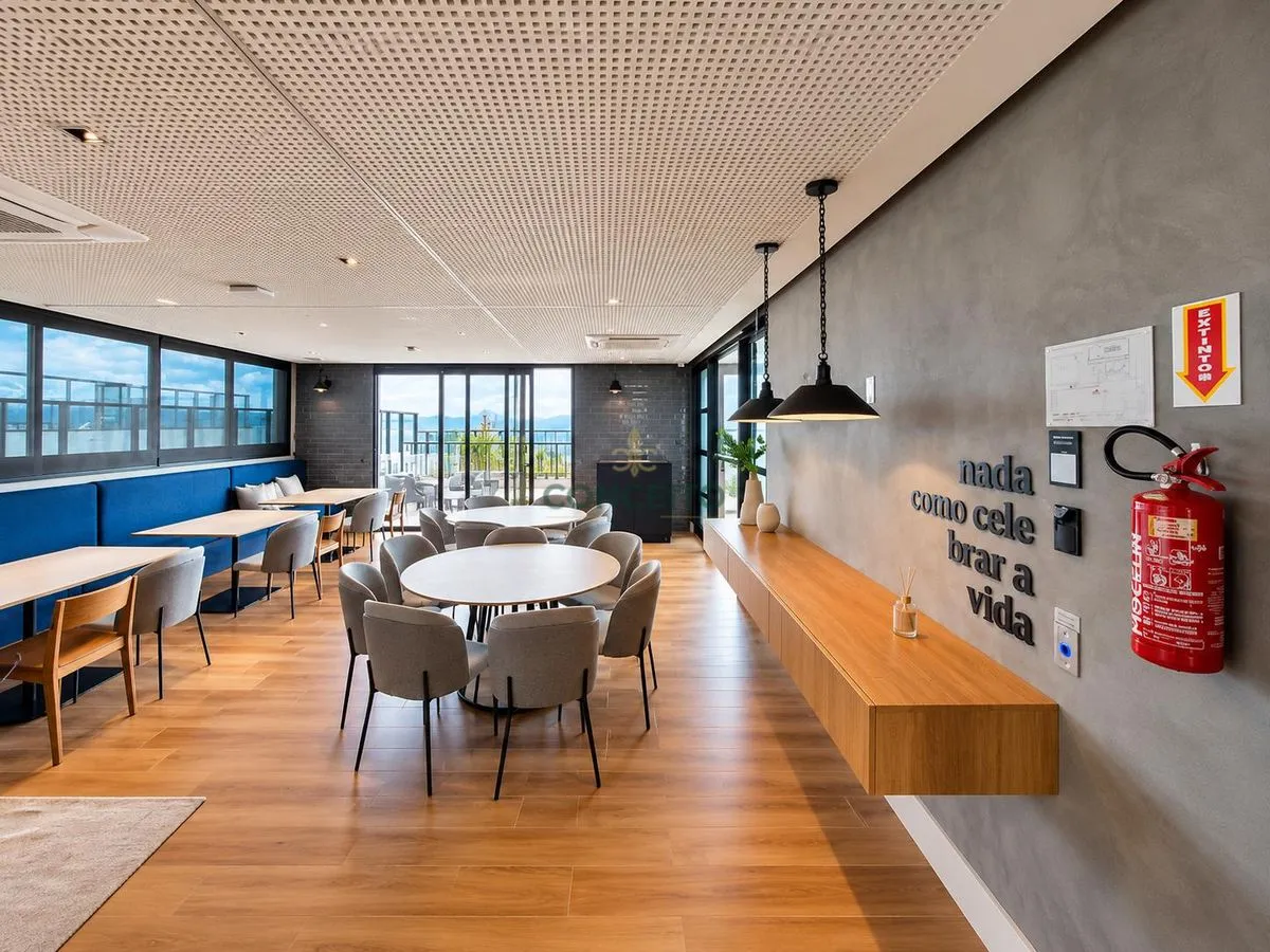 Furnished apartment, 69 m², with a grill on the balcony — photo 54