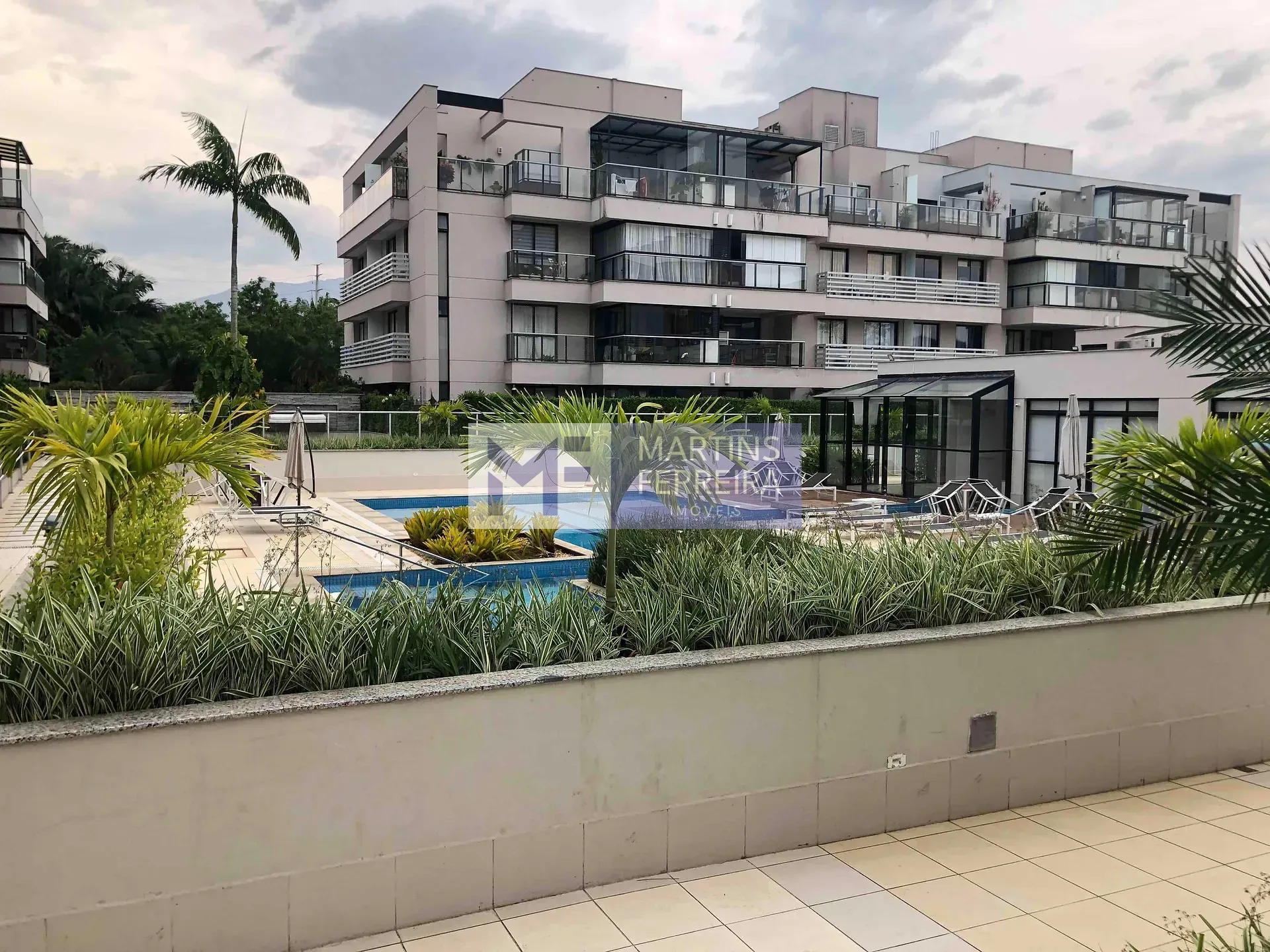Apartamento com 3 quartos e vista para as montanhas — photo 48