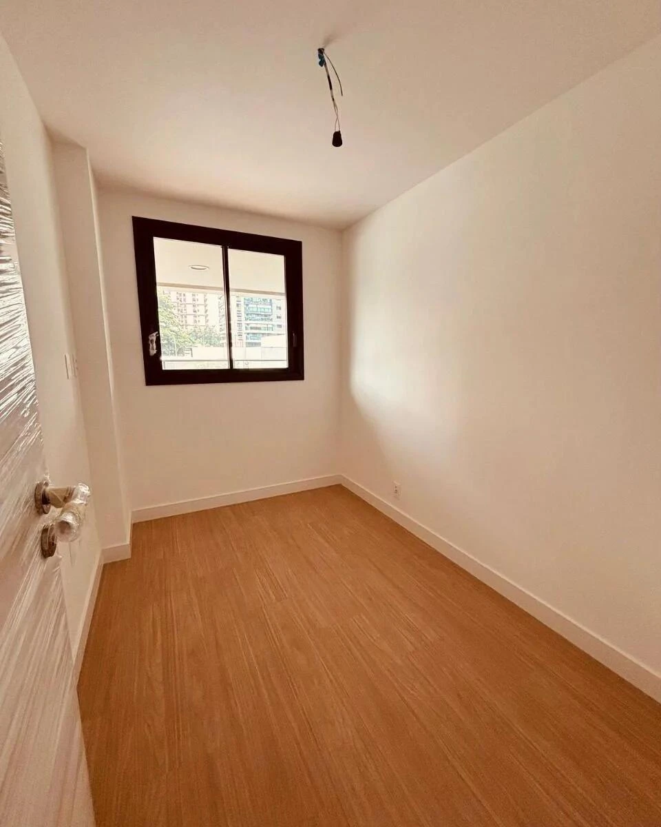 98 m² apartment with 3 bedrooms, 1 en-suite, 2 parking — photo 7
