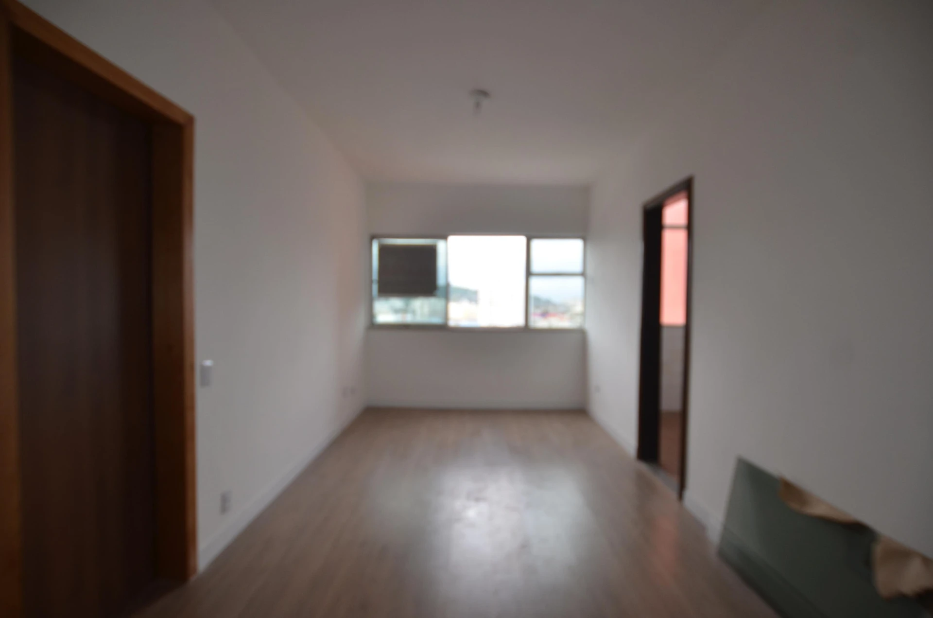 Home office in a 2-bedroom apartment, 76 m²