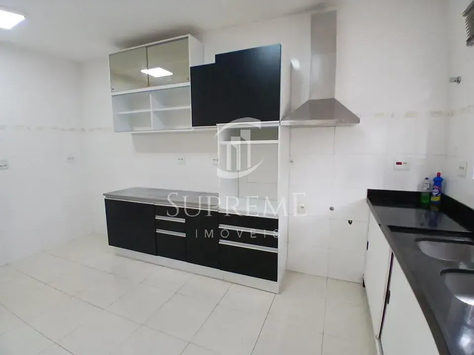 Дом на 4 спальни с ванными 340 м² и 2 парковочных места — photo 30