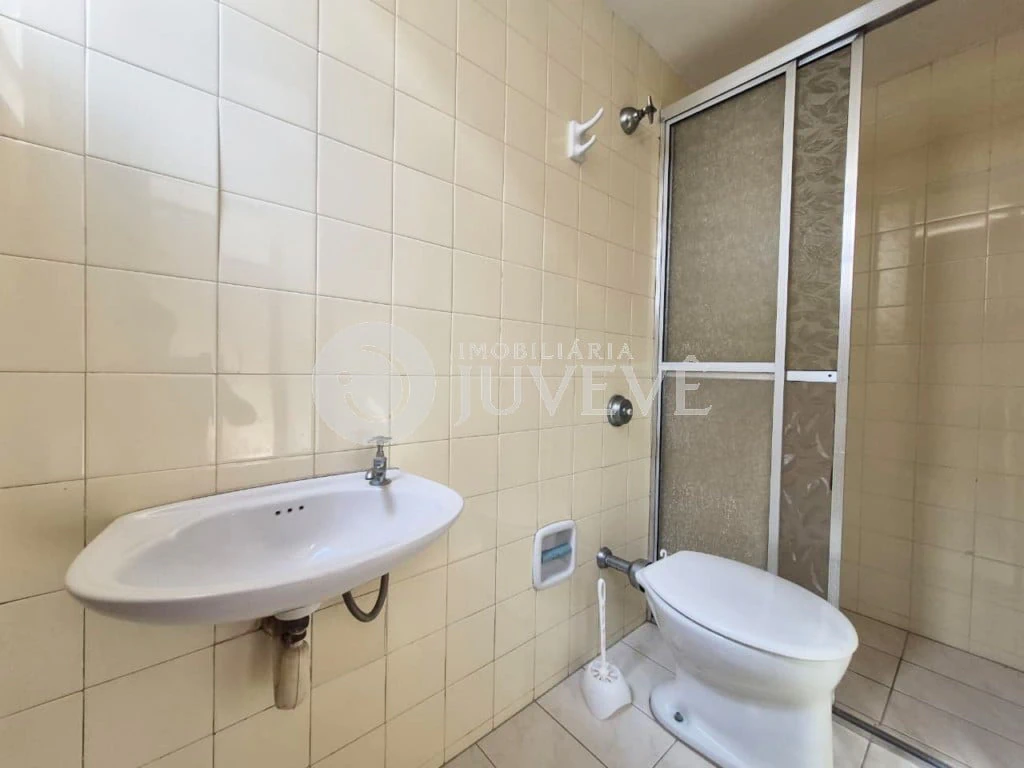Квартира з 3 спальнями, 1 власною ванною та 117 м² — photo 21