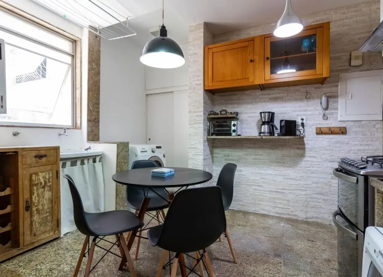 Furnished 3-bedroom apartment with a gas kitchen — photo 18