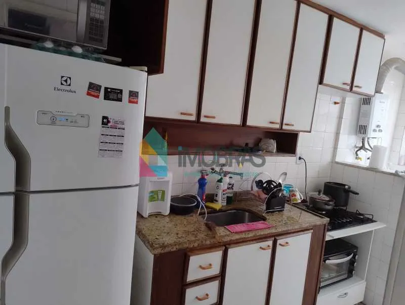 Furnished apartment with 2 bedrooms and a city view — photo 5