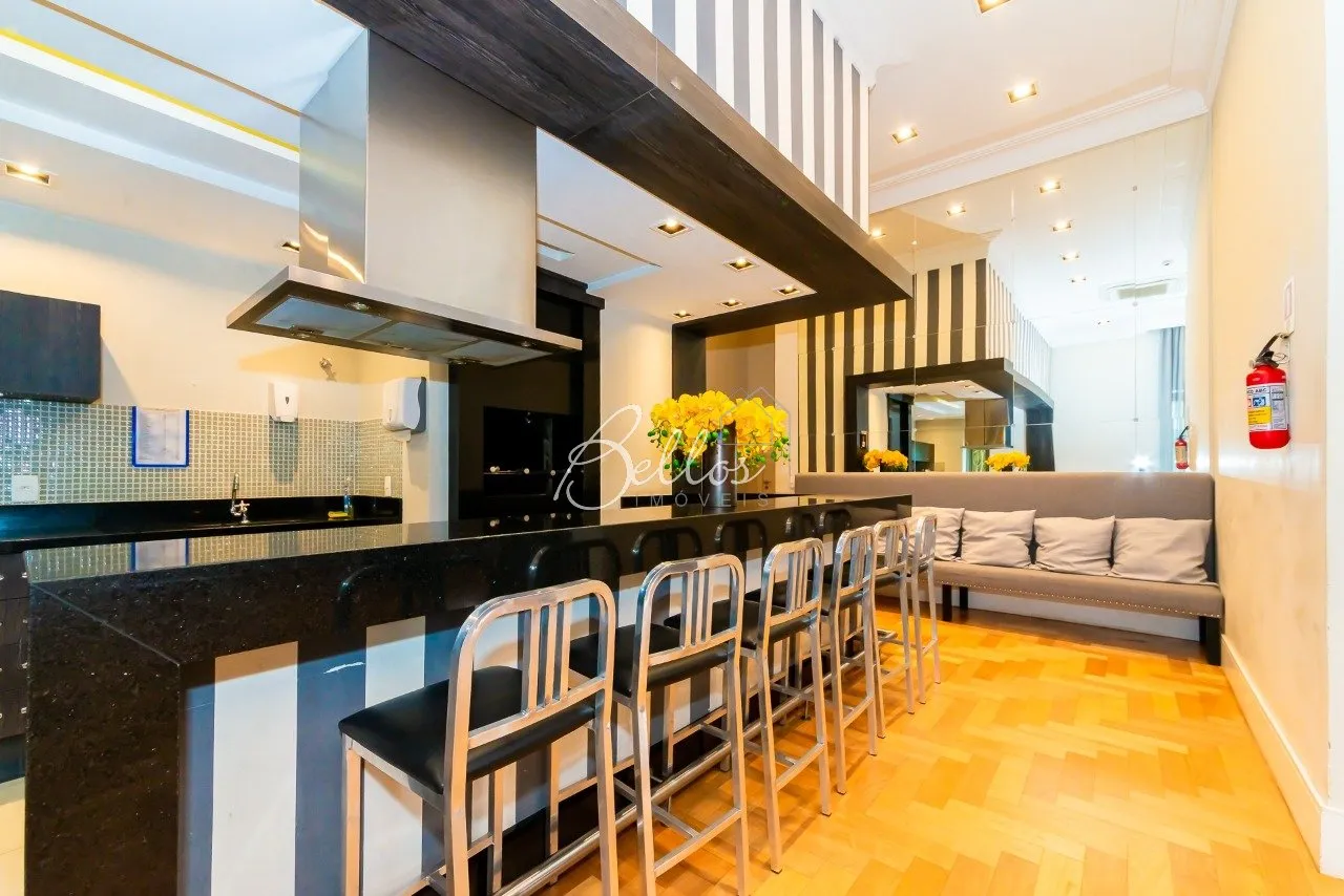 2-bedroom apartment with en-suite baths and open kitchen — photo 47