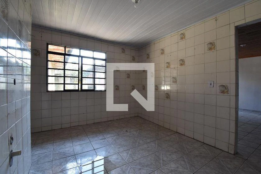 3-bedroom house with a washing machine in Curitiba — photo 14
