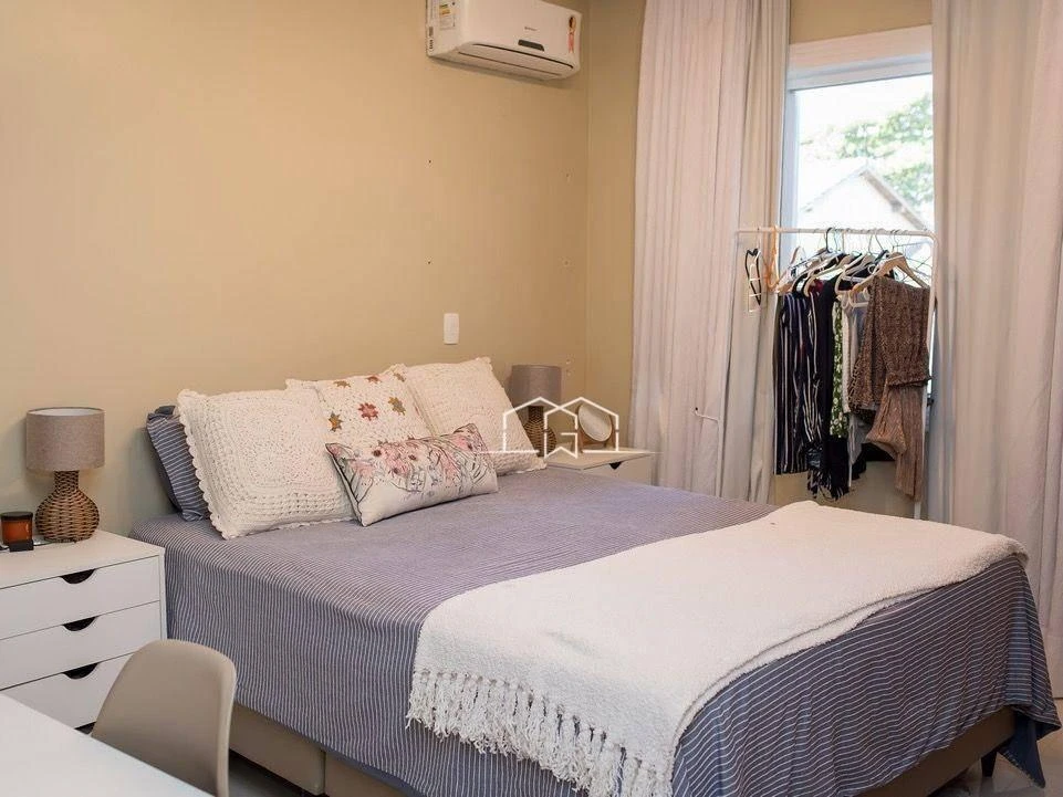 Furnished house with 4 bedrooms and 5 bathrooms — photo 31